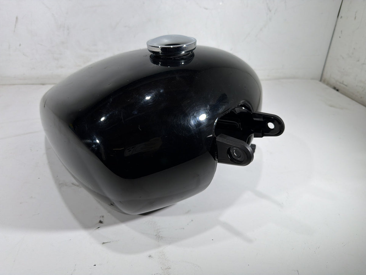 2020 Harley Softail Standard FXST OEM Fuel Gas Tank Gasoline Reservoir DENTED
