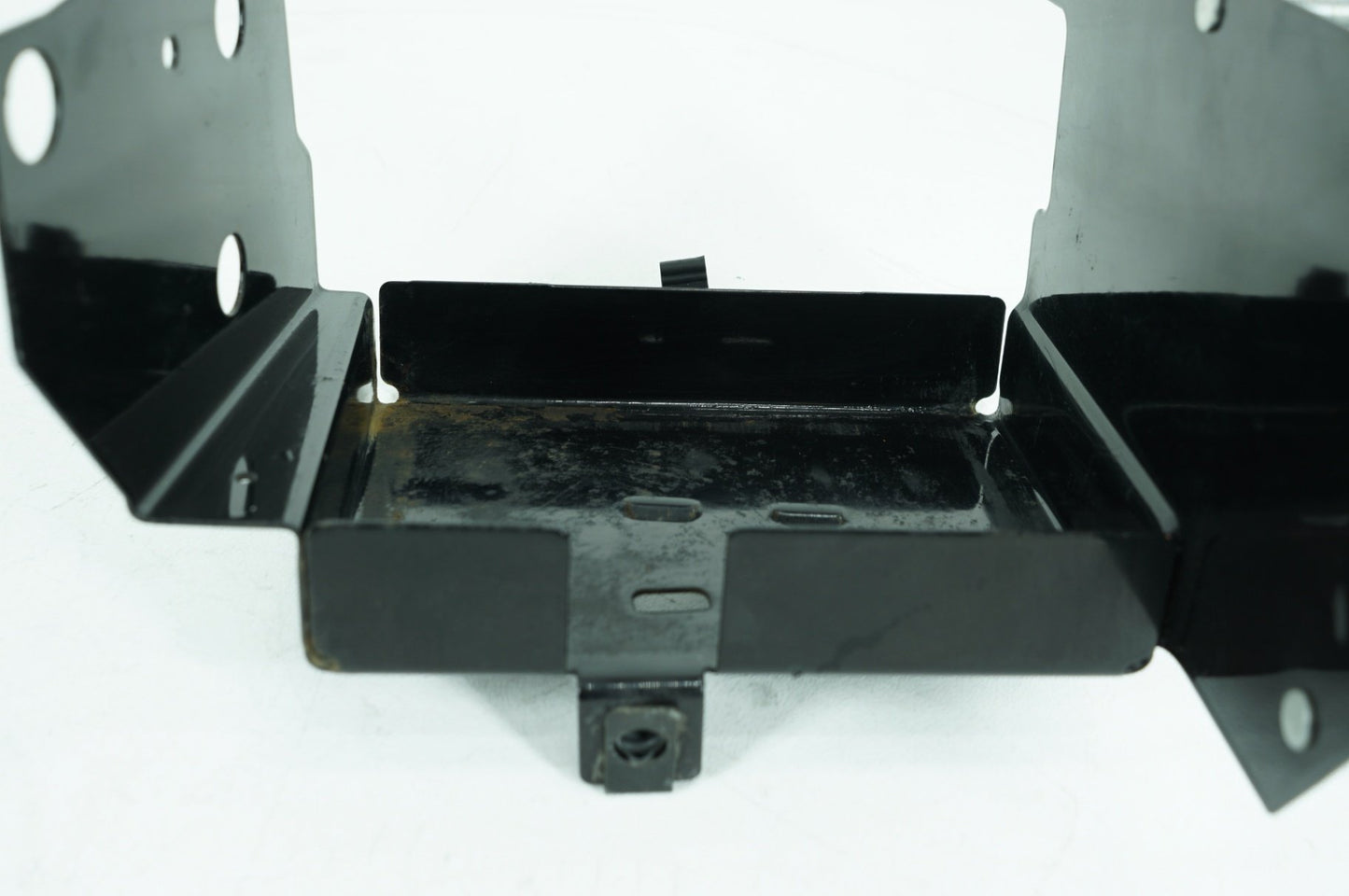2000 - 2006 Harley-Davidson Touring Road King Custom Battery Tray Bracket Holder Carrier 66281-02A