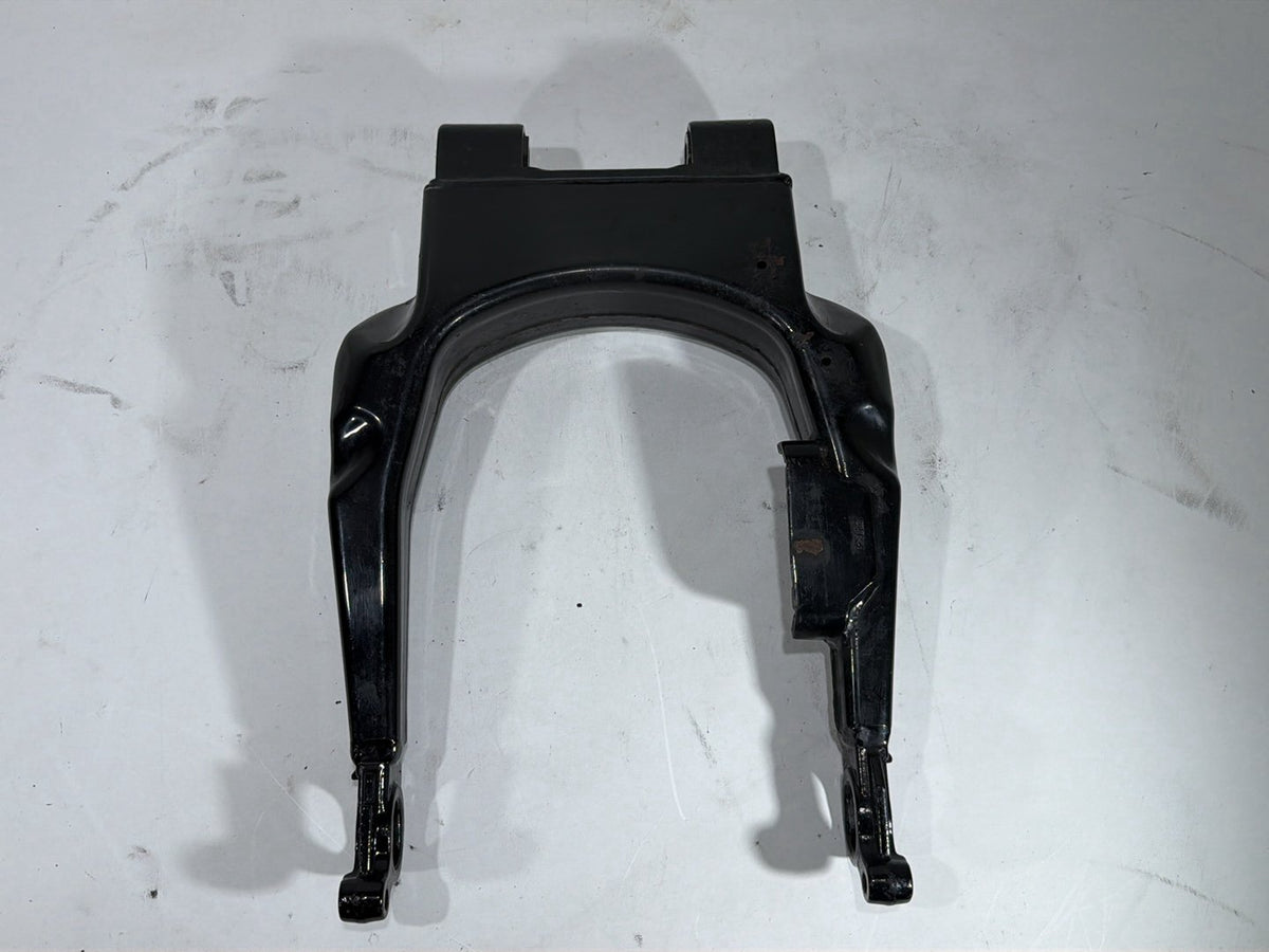 2009 Harley Street Glide Touring FLHX OEM Rear Fork Swingarm Swing Arm