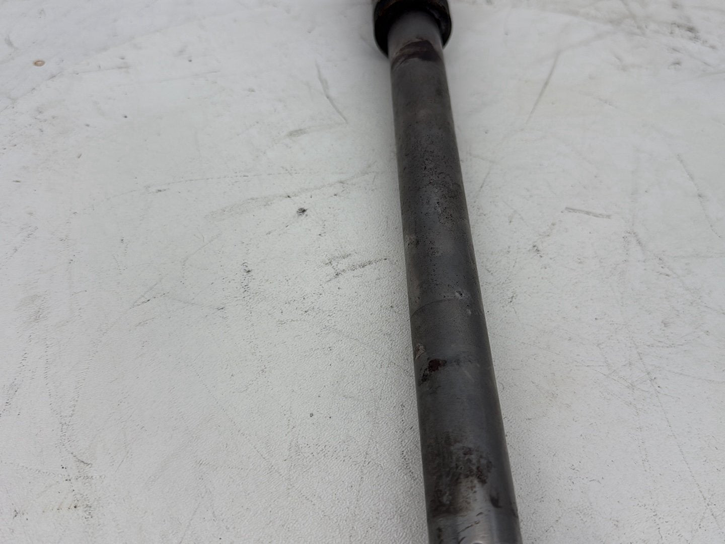 2006 Harley Dyna Super Glide Custom FXDCI OEM Rear Wheel Axle Bolt Shaft