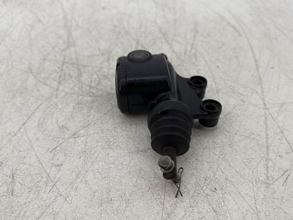2011 Harley Street Glide Touring FLHX OEM Rear Brake Master Cylinder Reservoir