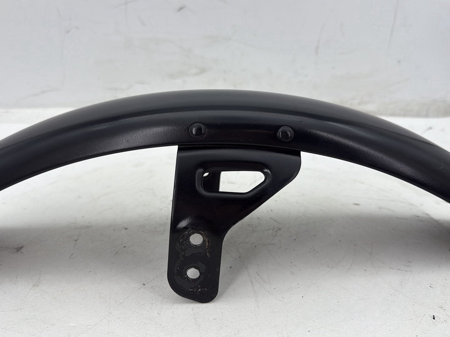 2006 Harley Dyna Super Glide Custom FXDCI OEM Front Wheel Fender Shell Panel
