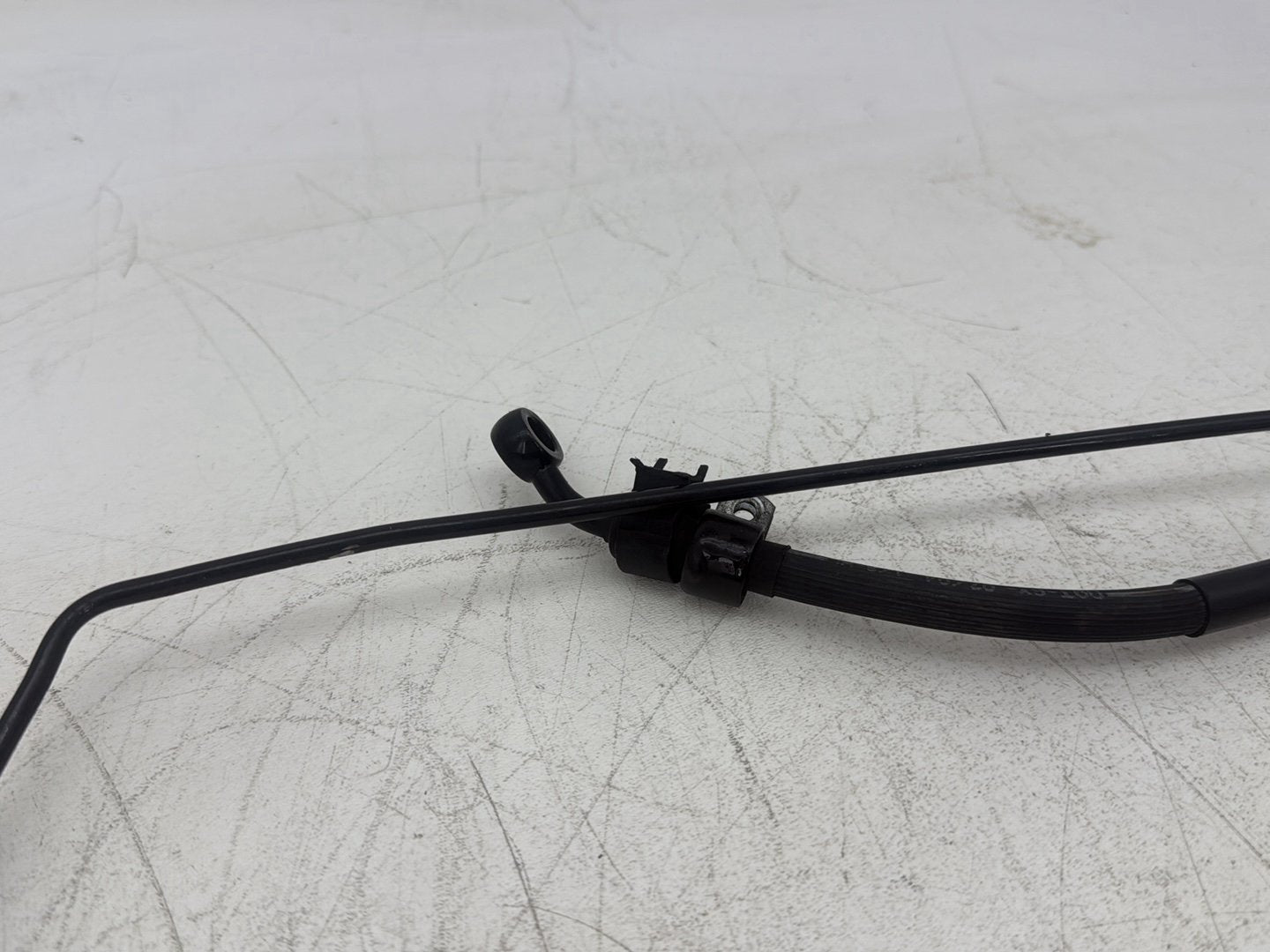 2004 Harley Road King Touring Custom FLHRSI OEM Rear Brake Hose Line Pipe