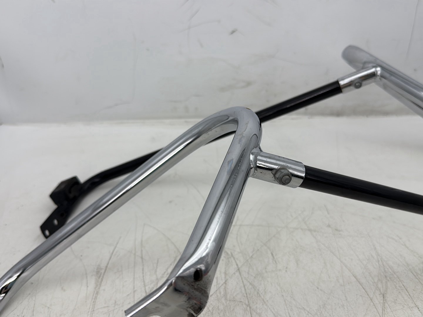 2007 Harley Electra Glide Touring OEM Rear Left Right Saddlebag Guard Rails Bar