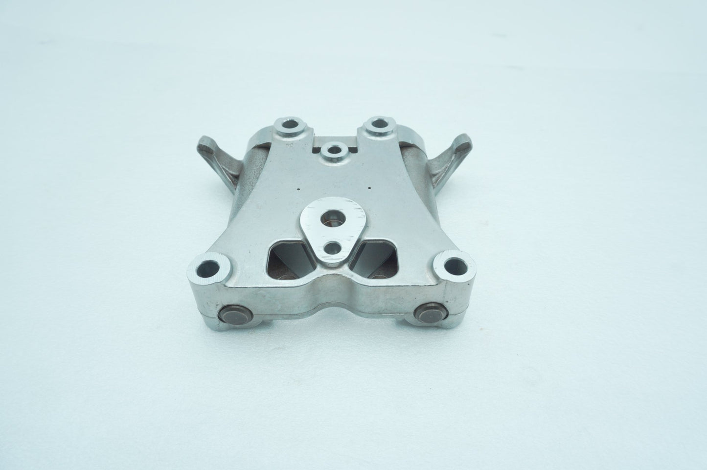 2007 - 2017 Harley-Davidson Dyna Super Glide Custom Engine Twin Cam 1 Rocker Arm 17593-99 17593-99
