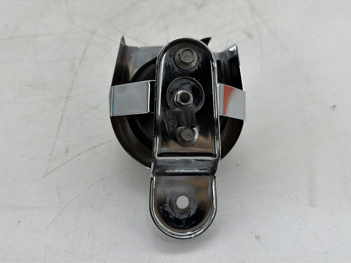 2011 Harley Electra Glide Touring Ultra OEM Horn Signal Klaxon Chrome Cover