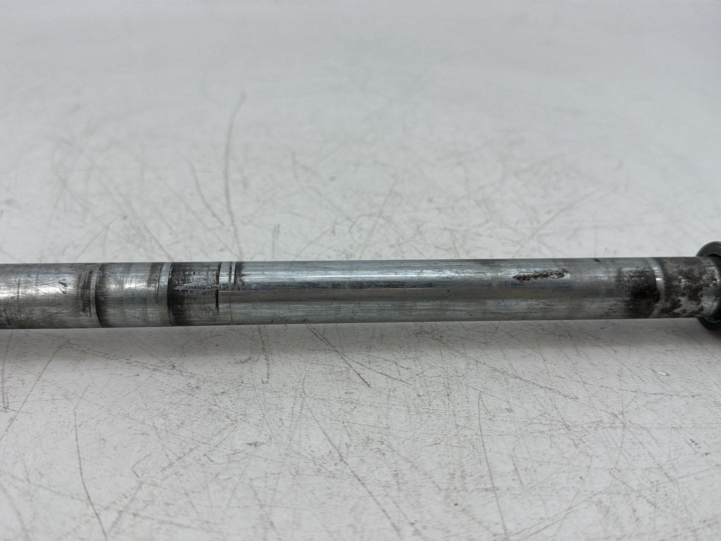1995 Harley Touring FLHTCI Electra Glide Classic OEM Rear Wheel Axle Bolt Shaft