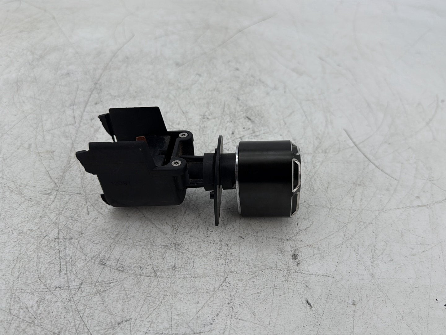2012 Harley Road Glide Touring FLTRX Custom OEM Ignition Switch Cylinder Barrel Lockset NOKey