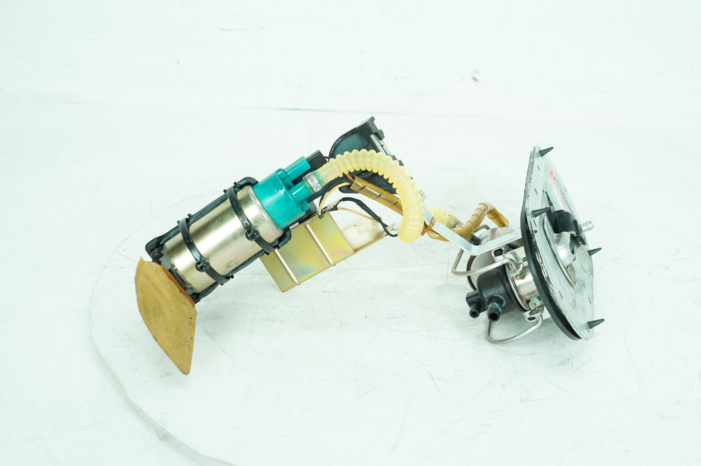 1999 - 2006 Harley-Davidson Touring Road King Police Fuel Pump Gas Gasoline Petrol Sending 	75127-02