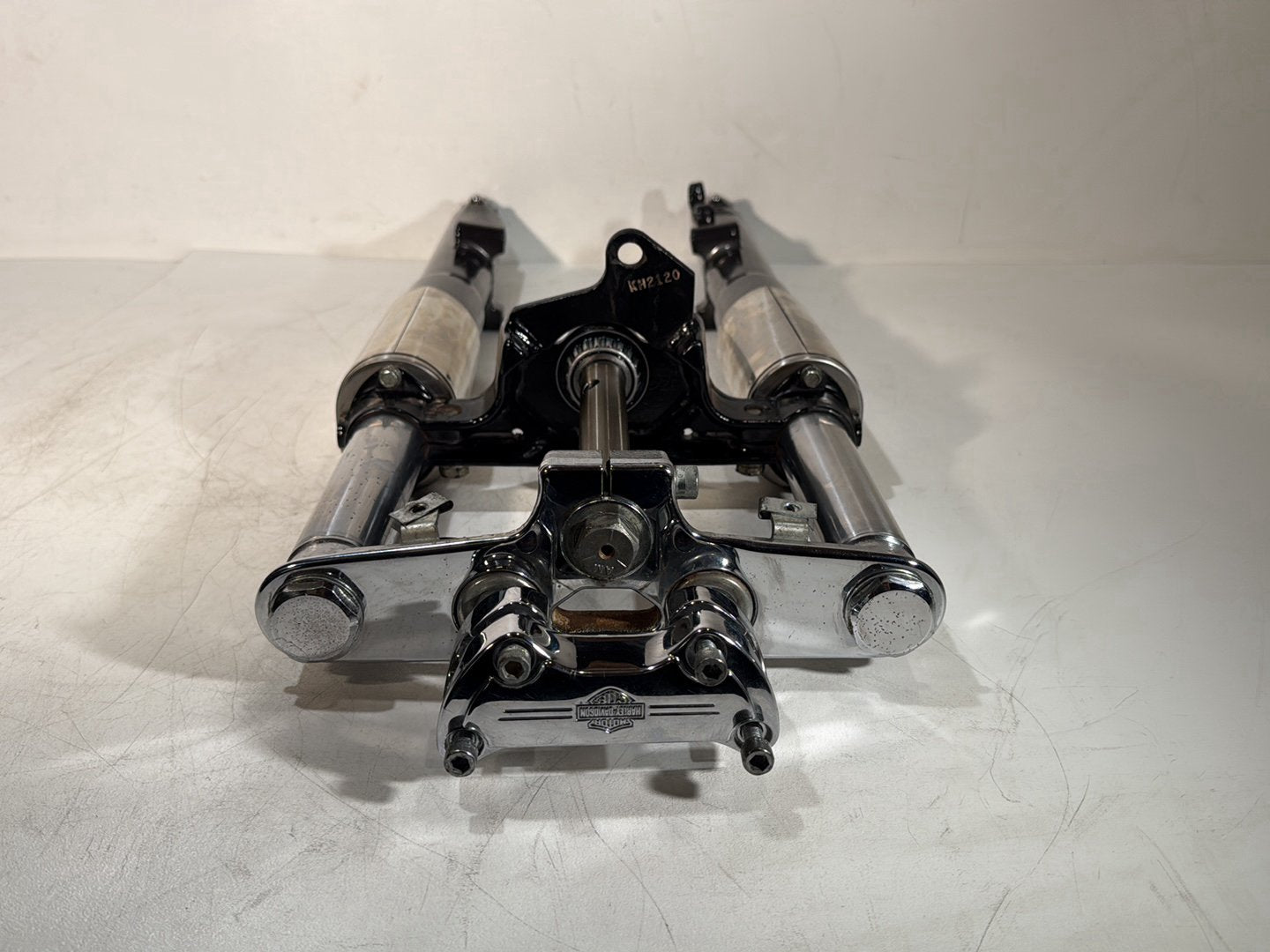 1986 - 1998 Harley-Davidson Softail Heritage Classic Front Triple Tree Set & LH RH Fork Legs Sliders 45915-86 , 56567-86B