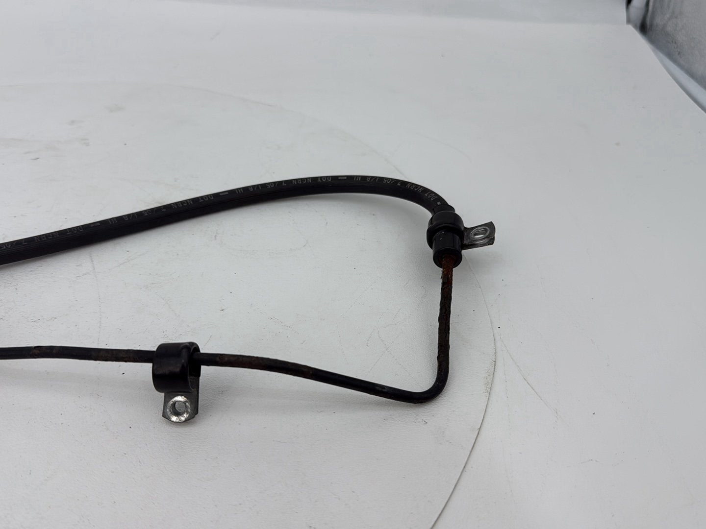 2004 - 2013 Harley-Davidson Sportster 883 Custom Front Brake Hose Line Pipe 45449-04