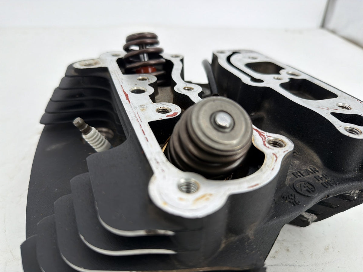 2016 Harley Touring FLHXS Street Glide OEM Rear Twin Cam Engine Cylinder Head