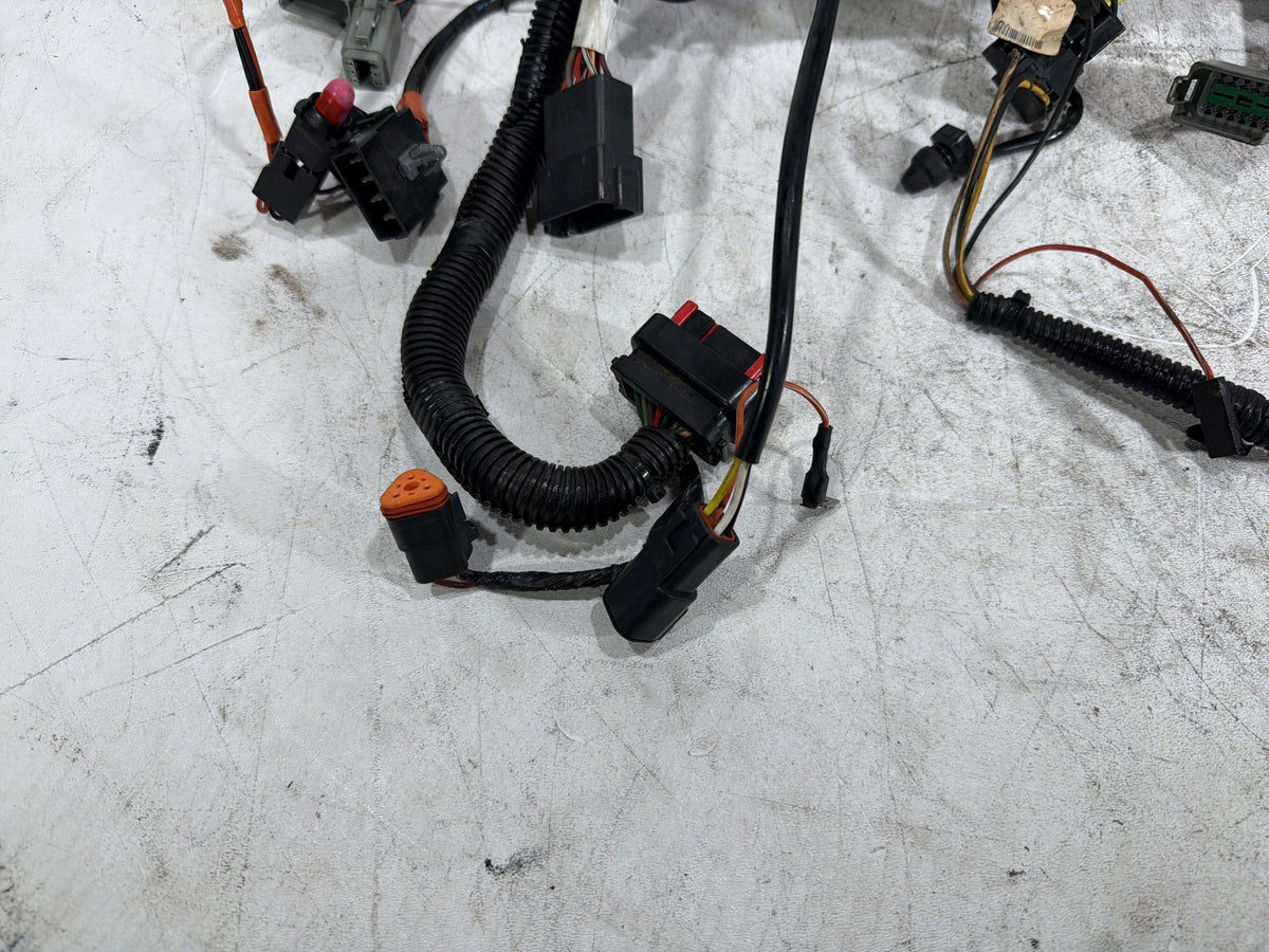 04 Harley Electra Glide CVO Eagle OEM Front Sub Wiring Harness Loom Interconnect