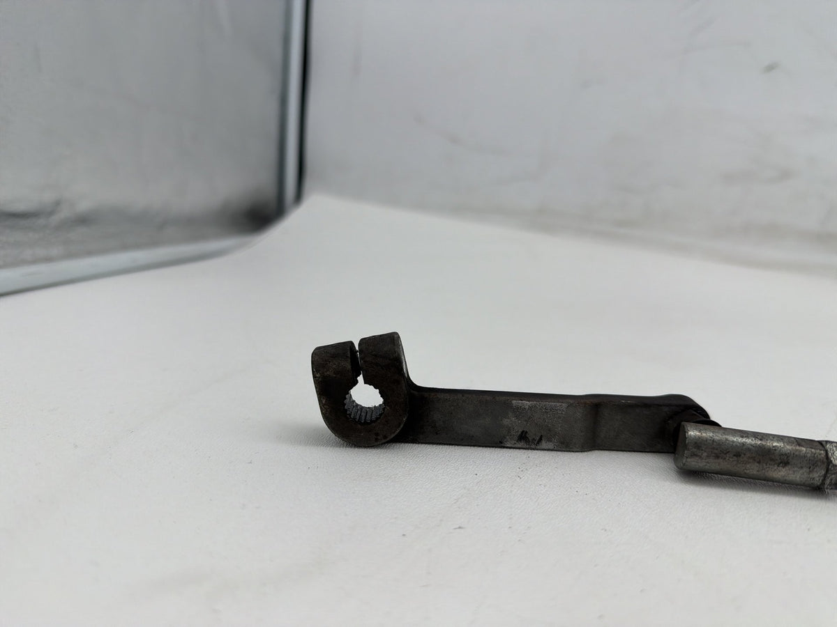 2011 Harley Road King Touring FLHR OEM Gear Shifter Lever w/ Rod linkage
