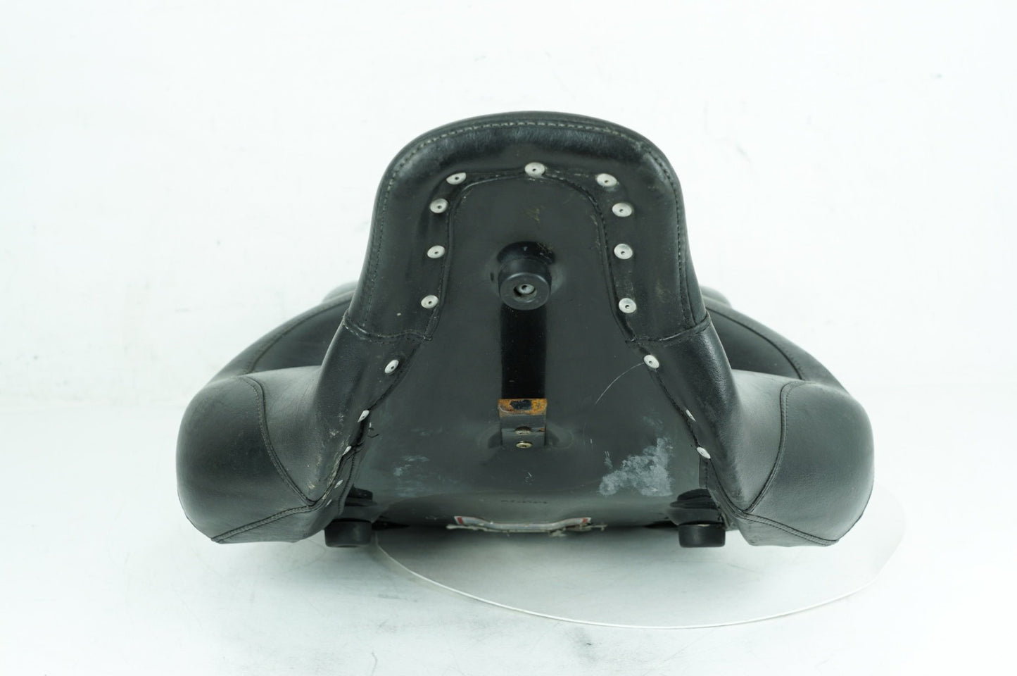Harley-Davidson Misc  Passenger Rider Driver Seat Saddle Mustang