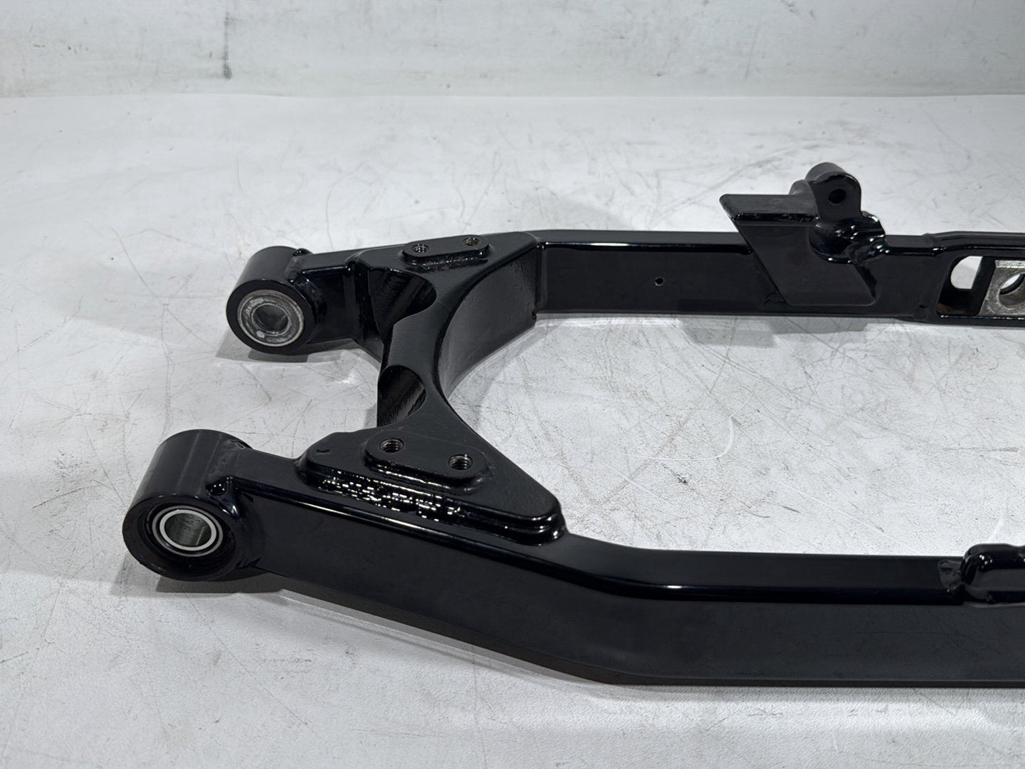 2008 Harley Dyna Fat Bob FXDF OEM Rear Fork Swingarm Swing Arm
