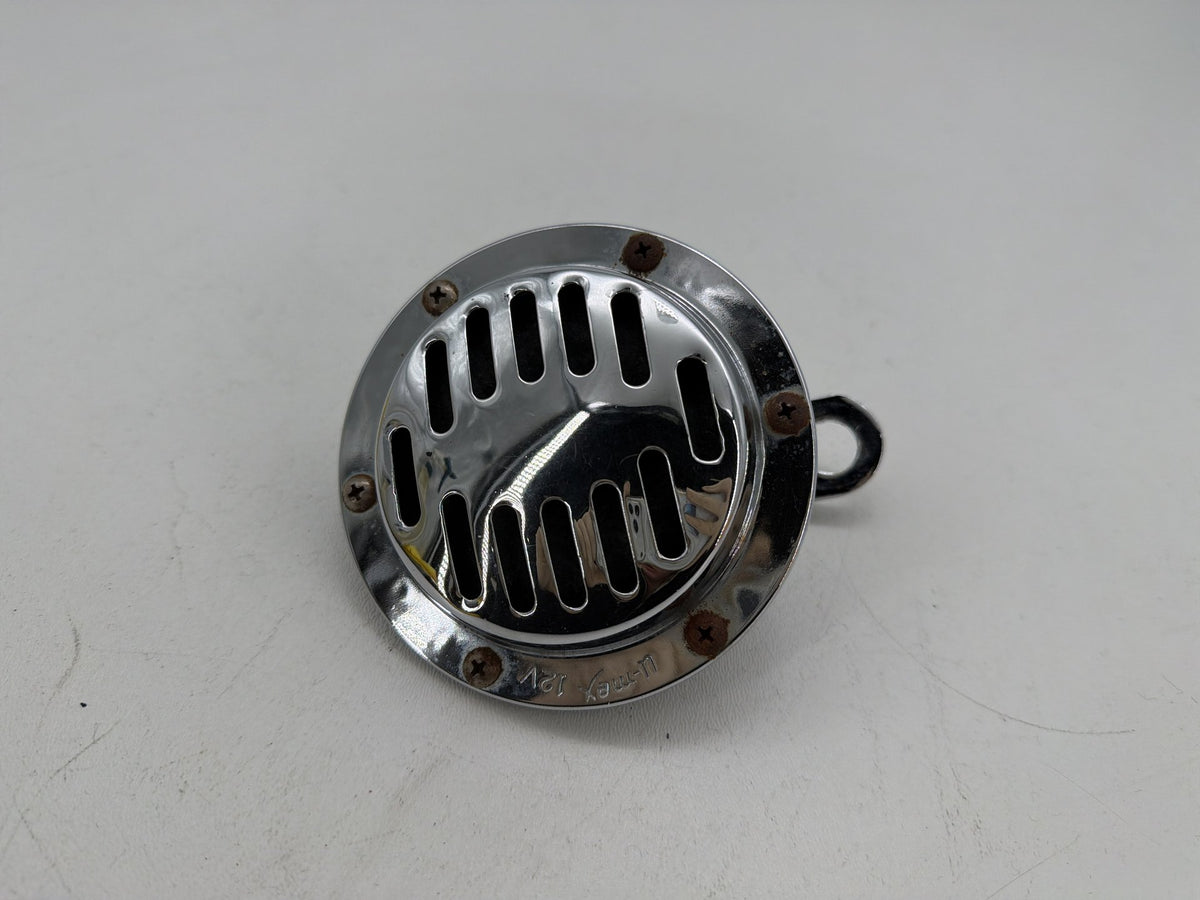 1994 Harley Softail Custom FXSTC OEM Horn Signal Klaxon Chrome Cover
