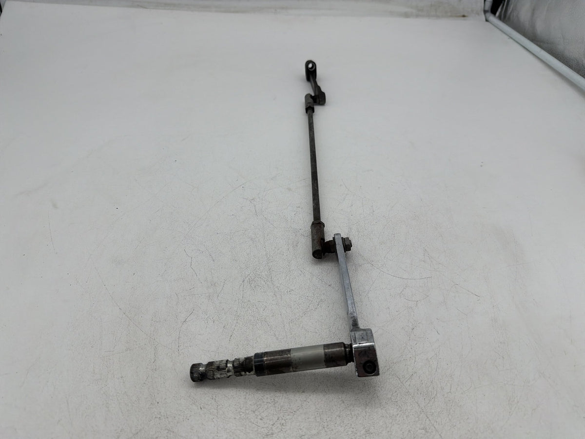 2011 Harley Road King Touring FLHR OEM Gear Shifter Lever w/ Rod linkage