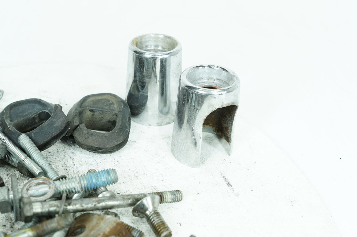 2009 Harley-Davidson Dyna FXDC - Hardware Bolts Nuts & Brackets