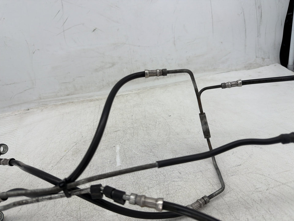 2008 Harley Electra Glide Touring Ultra OEM Front Brake Hose Line Pipe ABS