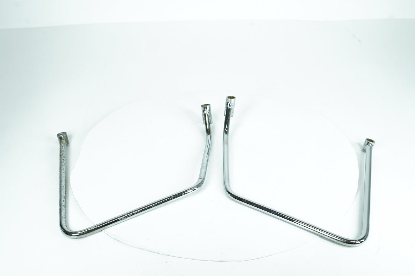 2007 - 2012 Harley-Davidson Softail Standard Rear Left Right Saddlebag Guard Rails Bar 91790-84A