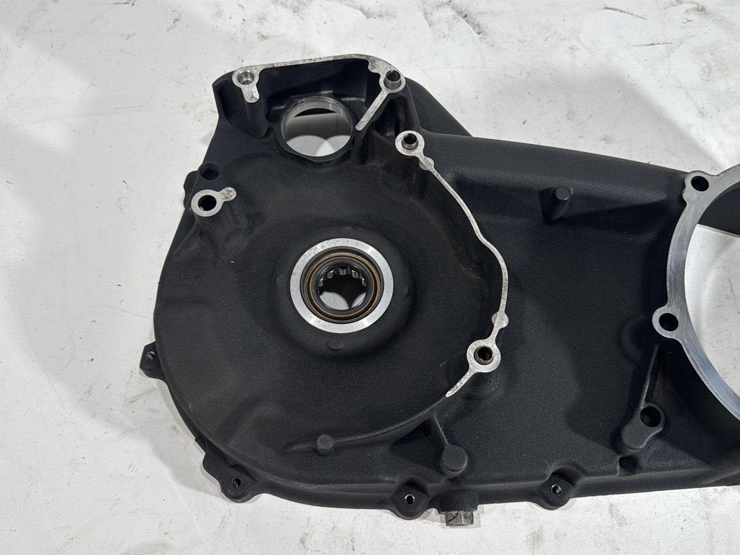 2015 Harley Electra Glide Touring Ultra Low OEM Inner Primary Clutch Cover
