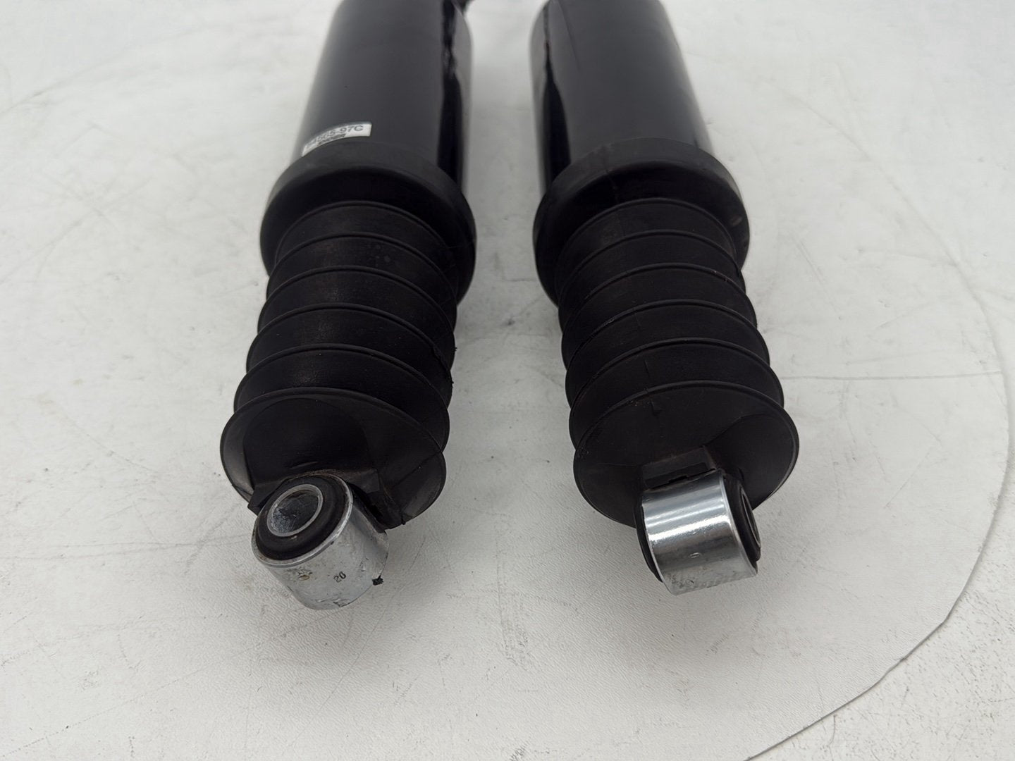 2007 - 2012 Harley-Davidson Touring Electra Glide Ultra Rear Left Right Shock Absorbers 54565-97C