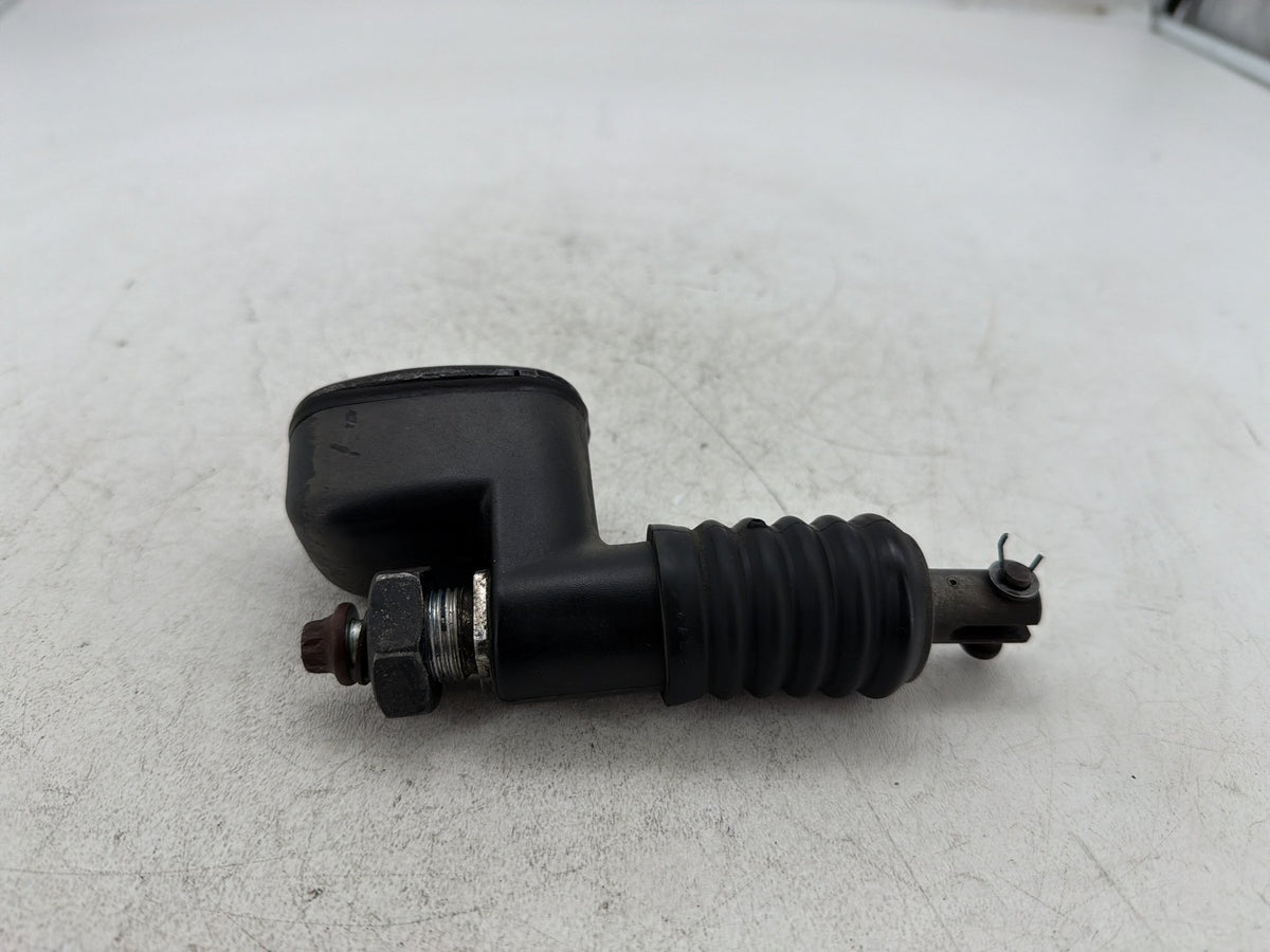 2002 Harley Heritage Softail Classic OEM Rear Brake Master Cylinder Reservoir