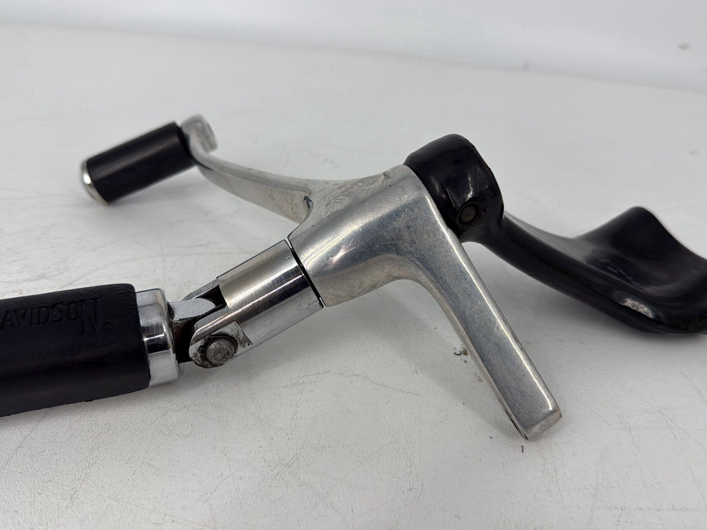 2005 Harley Sportster XL883C 883 Custom OEM Left Driver Foot Controls Peg Rest