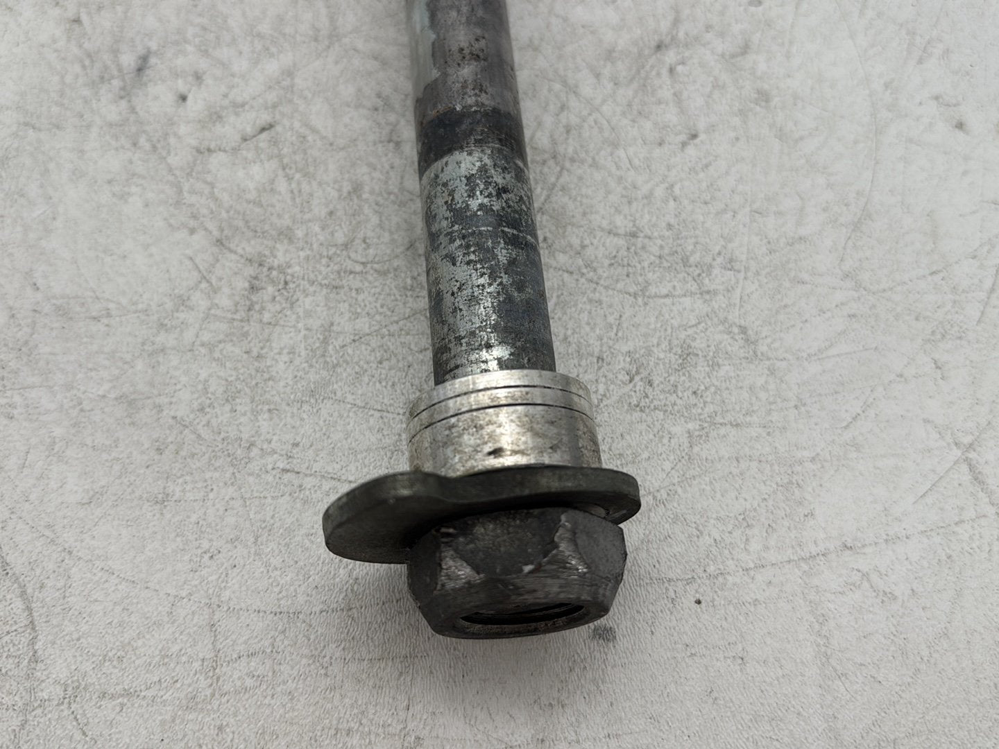 2009 Harley Street Glide Touring FLHX OEM Rear Wheel Axle Bolt Shaft