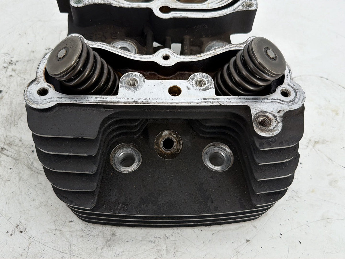 2008 Harley Touring Electra Glide Ultra OEM Front Twin Cam Engine Cylinder Head