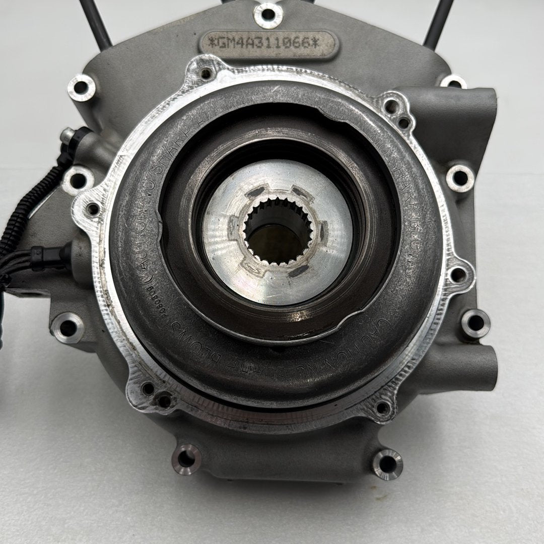2010 Harley Dyna FXD Super Glide OEM Engine Crankcase Shaft Motor Crank Case