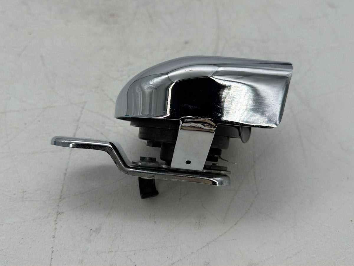 2007 Harley Electra Glide Touring Ultra OEM Horn Signal Klaxon Chrome Cover