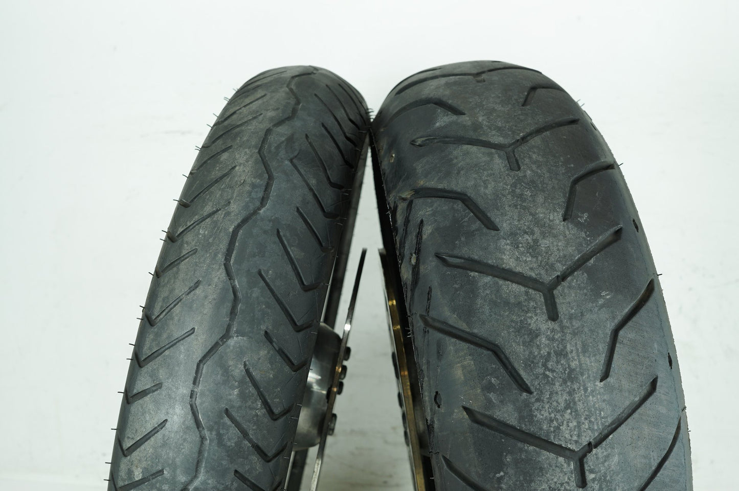 2008 - 2016 Harley-Davidson Touring Electra Glide Classic Front & Rear Wheel Rim Tire  	43402-09A