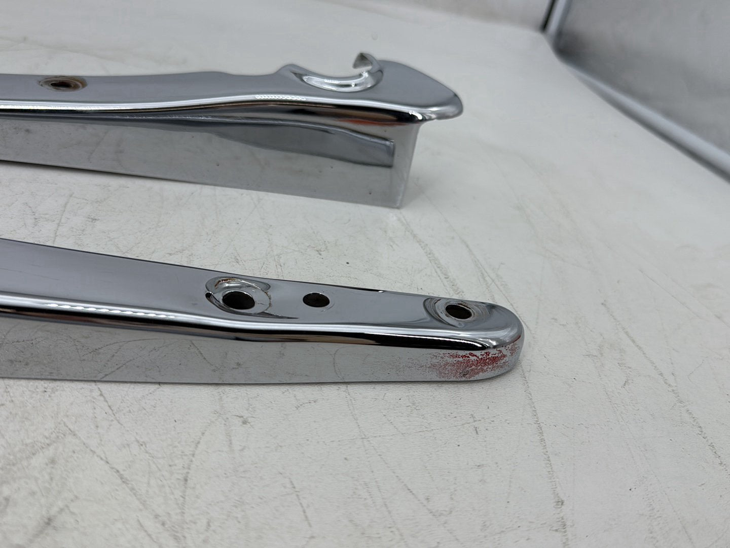 2008 Harley Sportster XL883L 883 Low OEM Rear Left Right Fender Struts Bracket