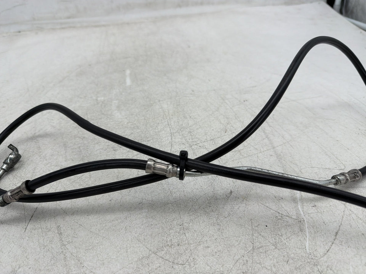 2011 Harley Electra Glide Touring Ultra OEM Front Brake Hose Line Pipe ABS