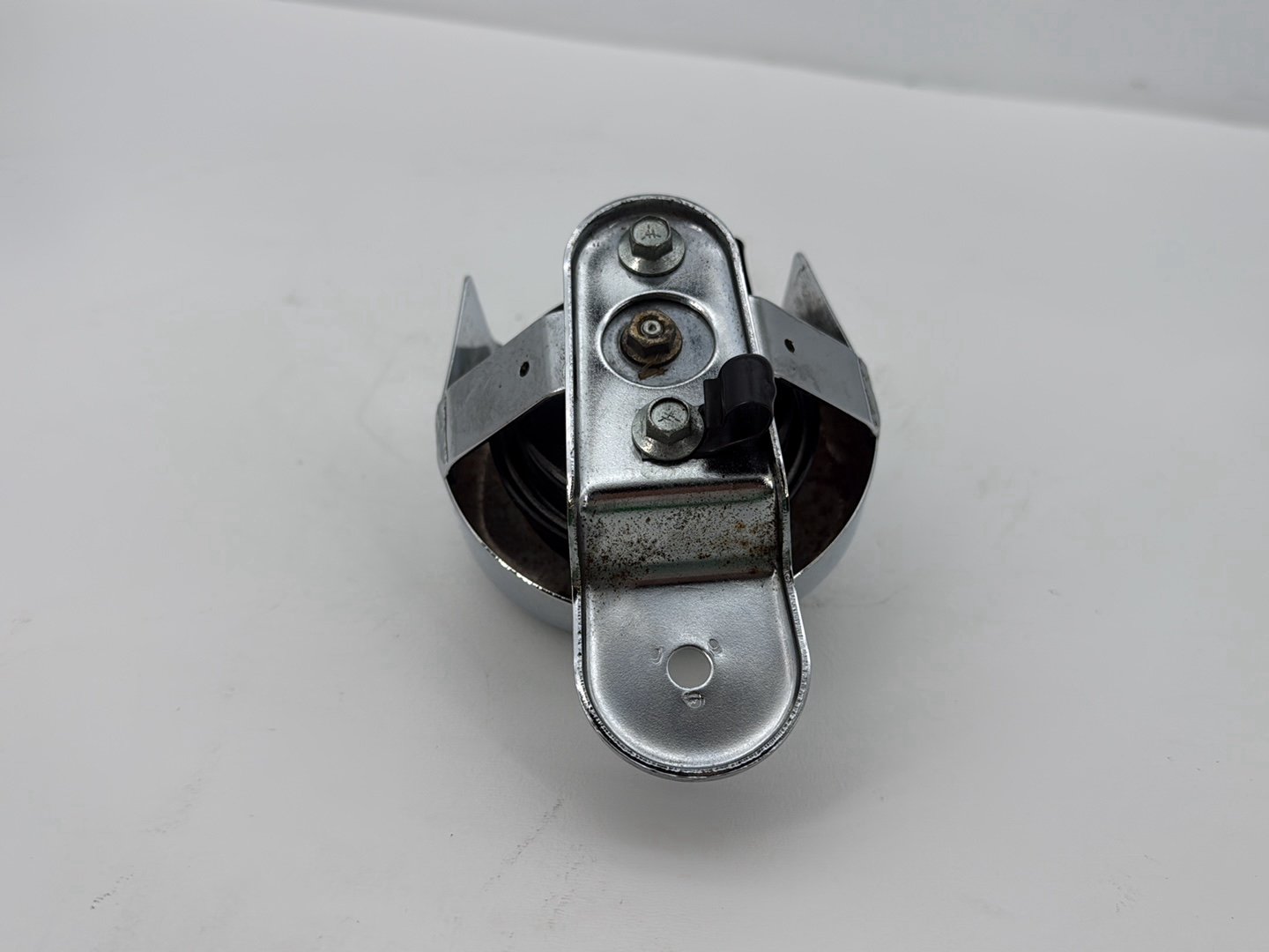 2003 Harley Sportster XL1200C 1200 Custom Anniversary OEM Horn Signal Klaxon Chrome Cover