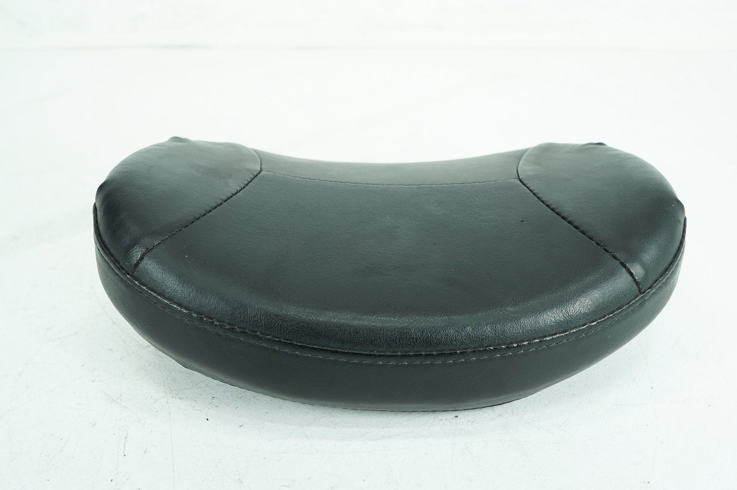1999 - 2006 Harley-Davidson Touring Road King Classic Rear Passenger Backrest Cushion Pad 51633-06
