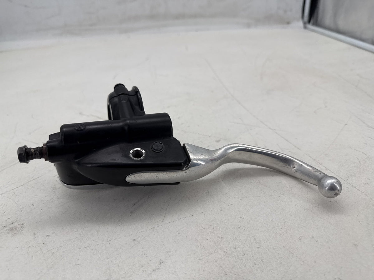 09 Harley Electra Glide Touring OEM Front Right Brake Lever Master Cylinder