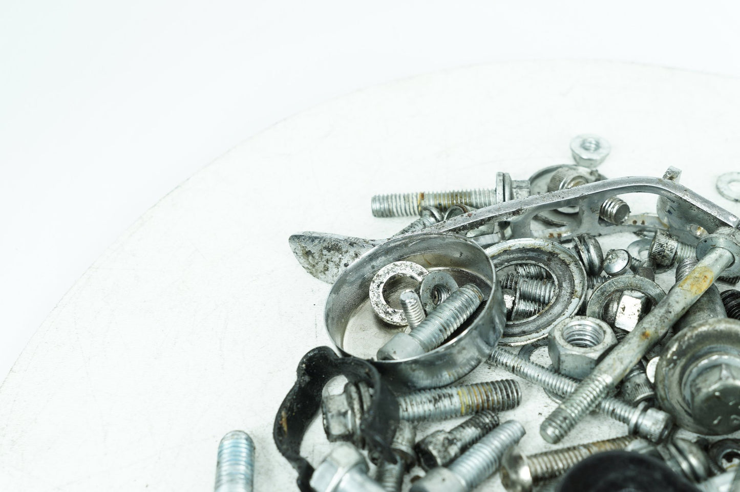 2007 - 2017 Harley-Davidson Dyna Street Bob Hardware Bolts Nuts & Brackets