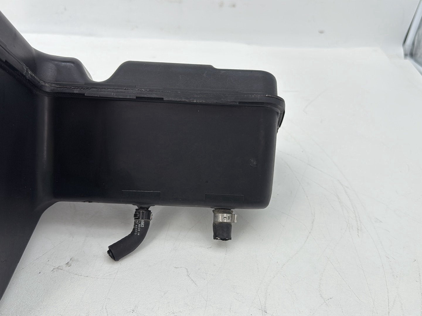2004 - 2013 Harley-Davidson Sportster 1200 Custom Oil Tank Reservoir Bottle Canister & Dipstick 62888-04