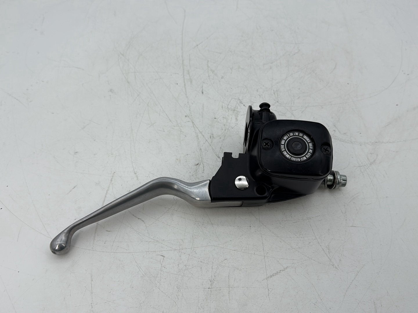 2002 Harley Dyna FXD Super Glide OEM Front Right Brake Lever Master Cylinder