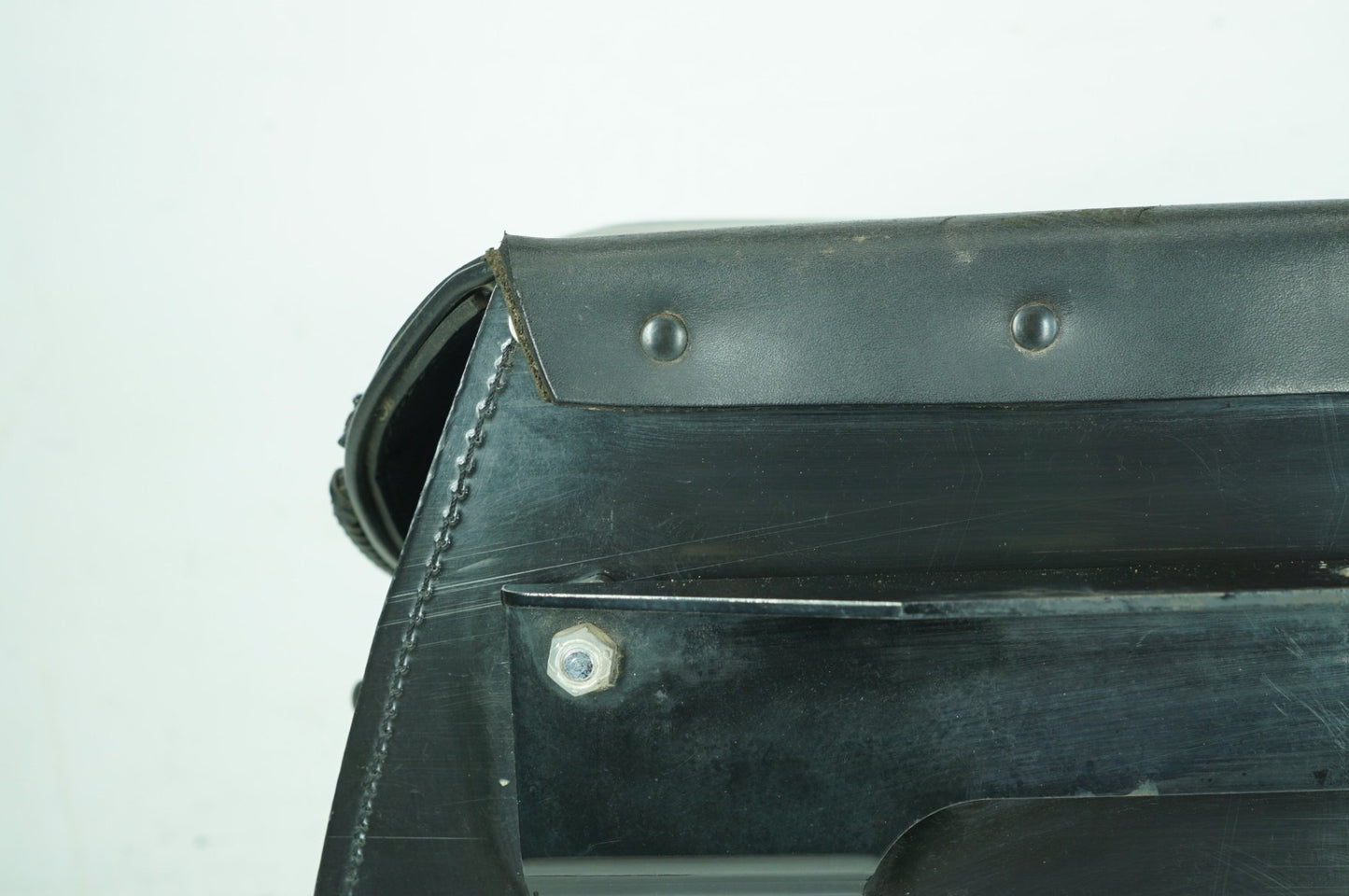 1999 - 2006 Harley-Davidson Softail Fat Boy Rear Right 1 Saddlebag Luggage Leather Boss Bags
