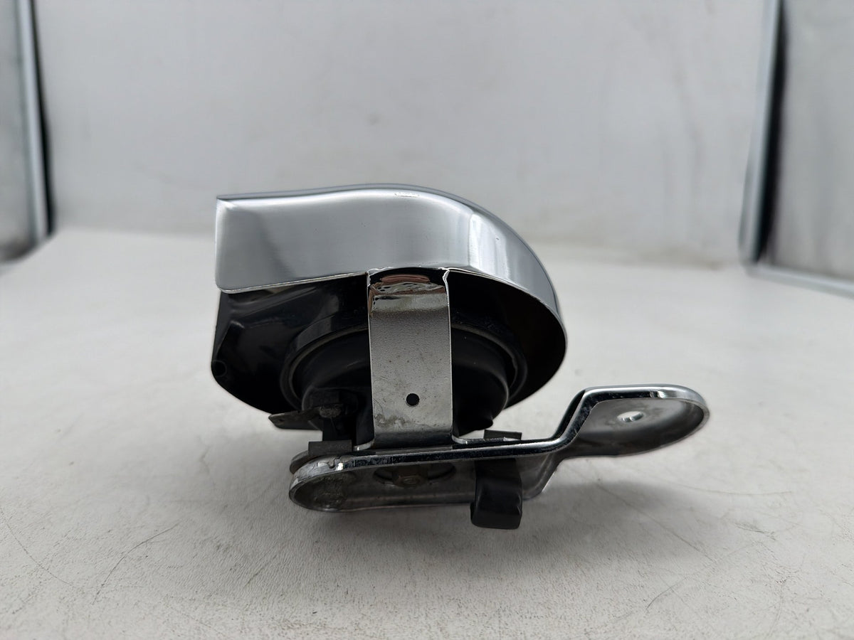 2002 Harley Electra Glide Touring FLHT OEM Horn Signal Klaxon Chrome Cover