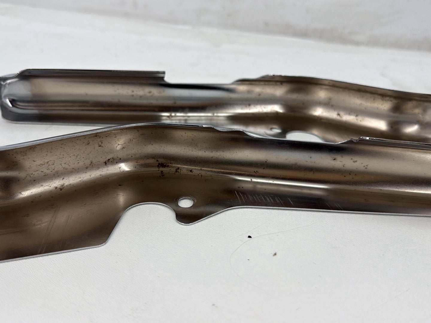 2007 Harley Street Glide Touring FLHX OEM Rear Left Right Fender Struts Bracket