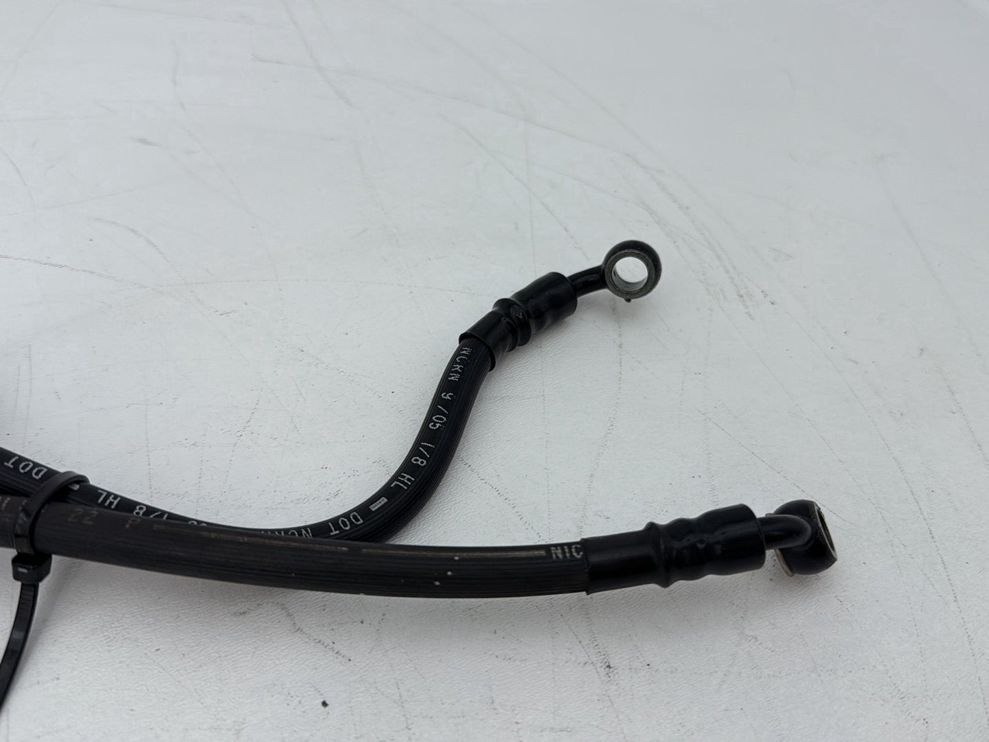2004 - 2013 Harley-Davidson Sportster 1200 Custom Front Brake Hose Line Pipe 45449-04