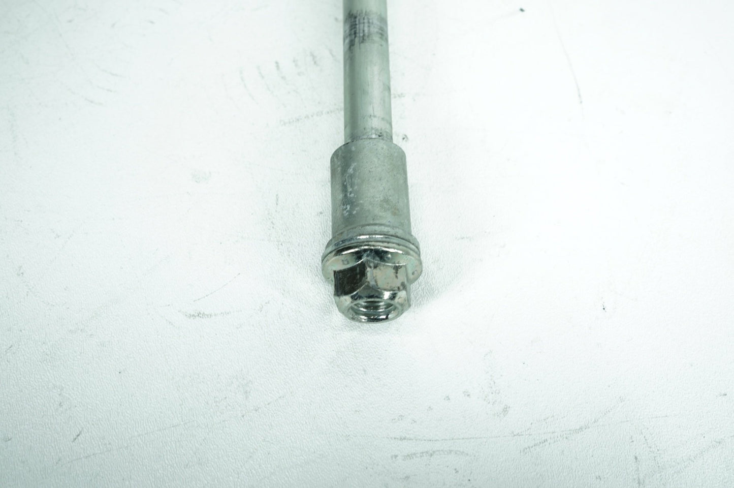 2007 - 2012 Harley-Davidson Softail Heritage Classic Engine Mount Pivot Bolt Shaft 48093-00