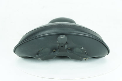 2007 - 2017 Harley-Davidson Dyna Street Bob Rider Driver Solo Seat Pillion 51475-09A