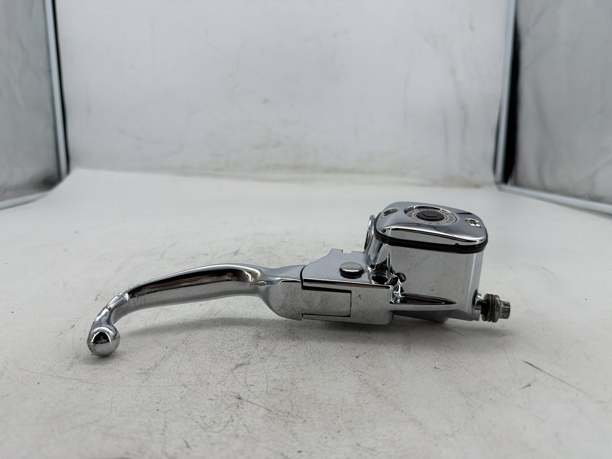 2006 Harley Road King Touring OEM Front Right Brake Lever Master Cylinder CHROME