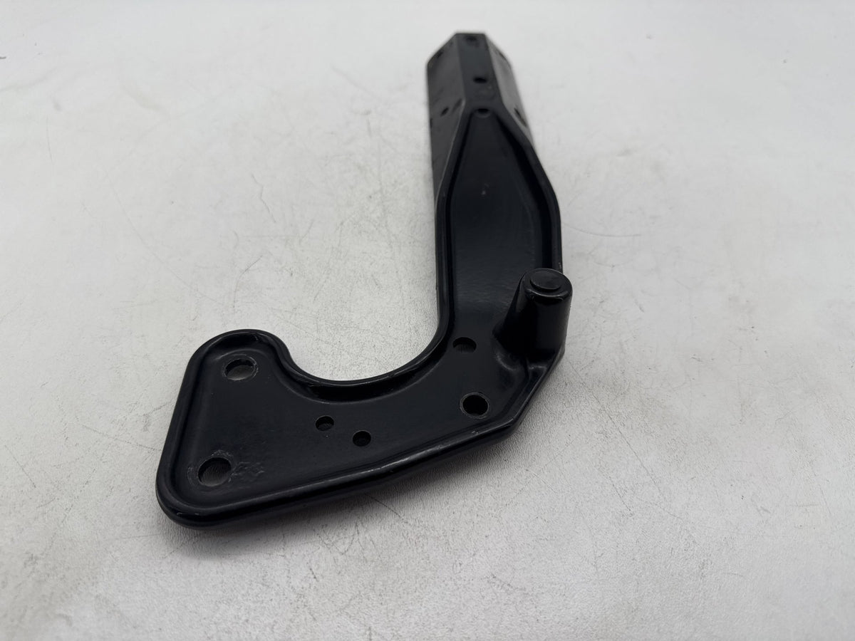 2014 Harley Softail Slim FLS OEM Exhaust System Support Bracket Holder